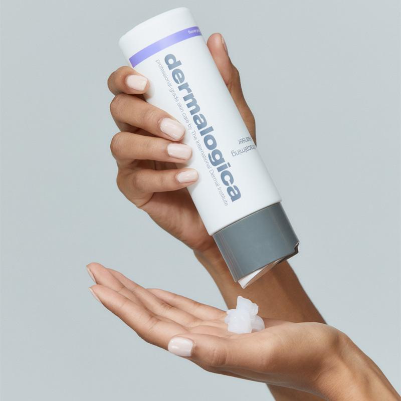 Ultracalming™ Cleanser (6541159432370)